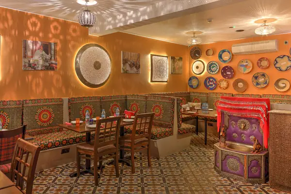 Tarboush restaurant, Watford - photo 6